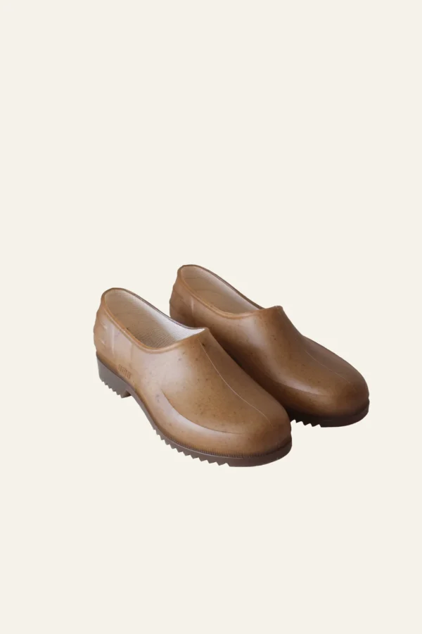 Classic Waterproof Garden Clogs – Caramel Brown - Image 3
