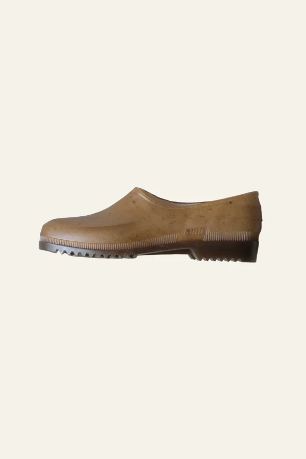Classic Waterproof Garden Clogs – Caramel Brown - Image 2