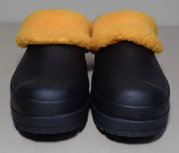 Black Winter Clogs with Golden Fleece Collar - Image 3